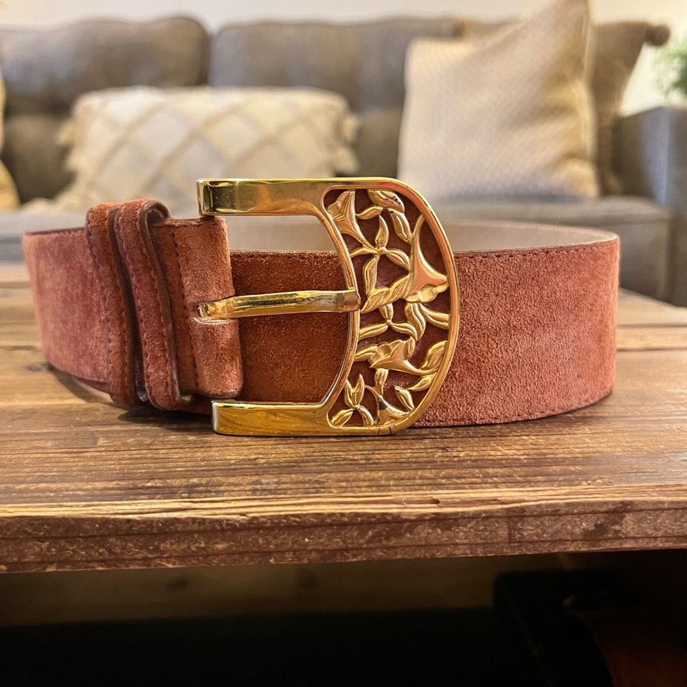 Brand New Cipriana genuine pig skin leather belt size large